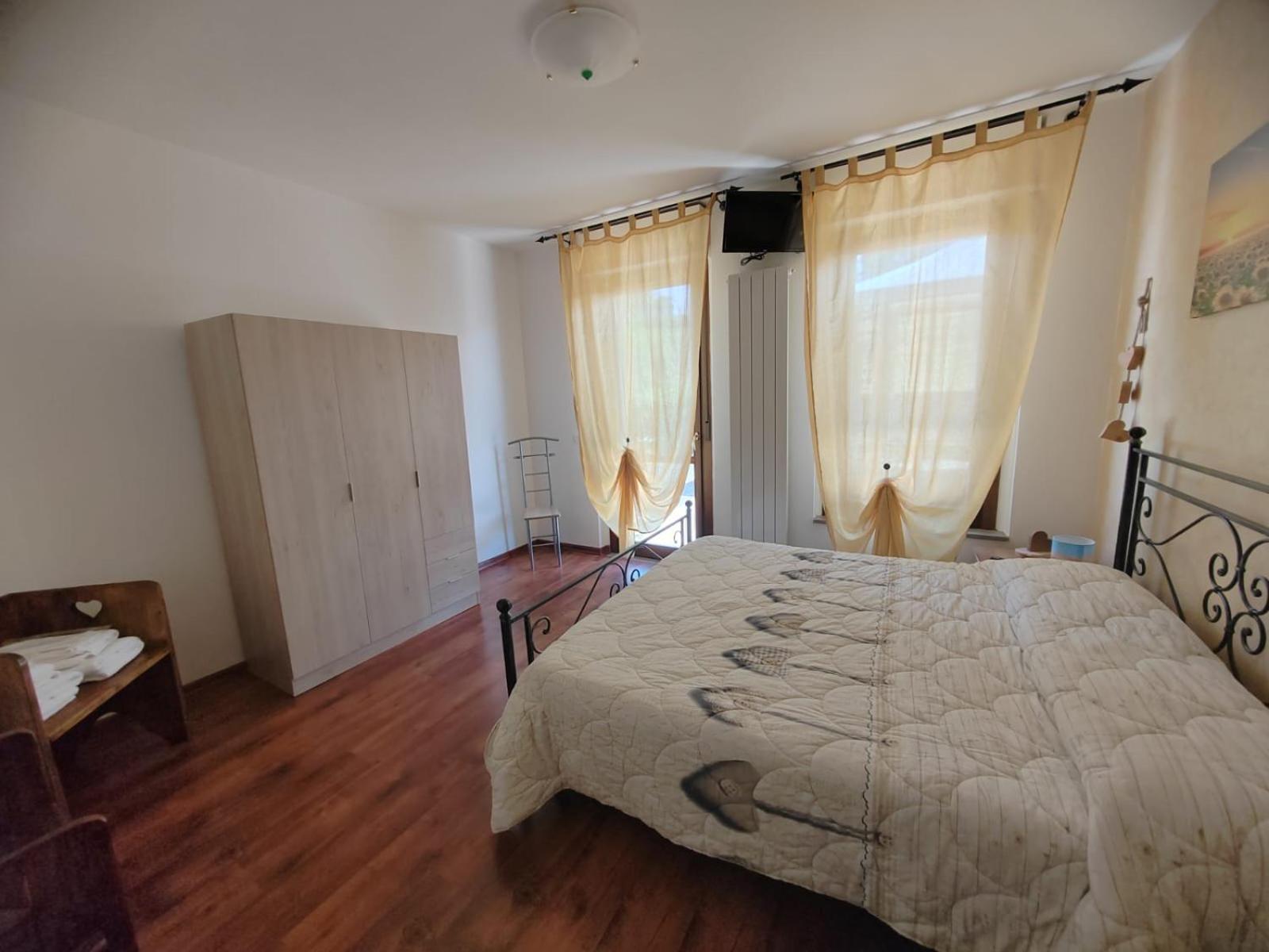 Goccia In Valdorcia Smart Home ซันกีรีโกดอร์เชีย ภายนอก รูปภาพ